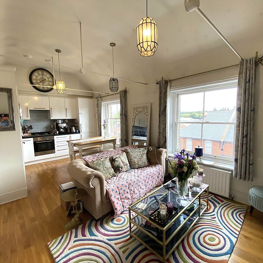 Saddlery House, Canterbury - Photo 1