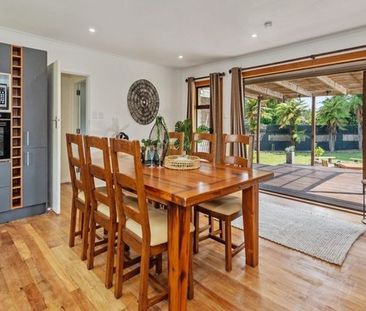 Family home on Tomin - Photo 3