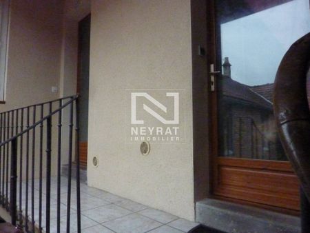 Location Appartement 3 pièces 52m² AUTUN 71400 - Photo 2