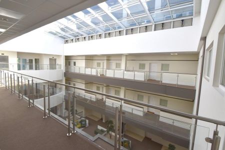 Studio to rent - Photo 2