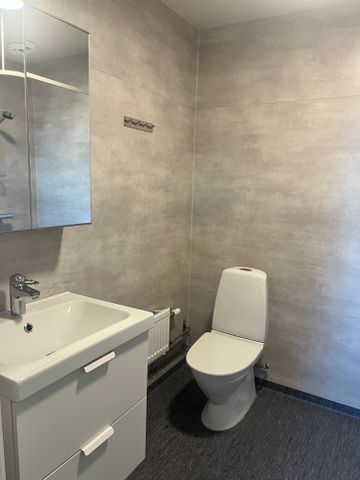 Hässelby, Harbo - Photo 5