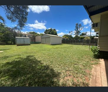 22 Mackay Street, Moranbah, Qld 4744 - Photo 2