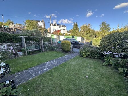 3 bedroom terraced house to rent - Photo 5