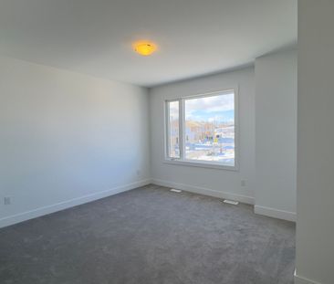 For Lease - 1365 Kerrydale Avenue Unit# Main & 2nd, Pickering, Ontario - Photo 6