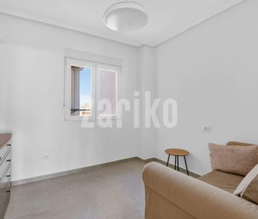 Stunning Penthouse with Sea Views in Lo Pagán Marina - Photo 3
