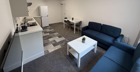 Flat 33, Samara Plaza, LS2 9DU, Leeds - Photo 5