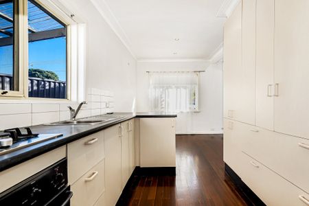 1/4 Lee Avenue, Springvale - Photo 5