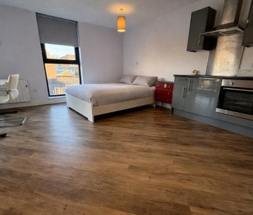 1 bedroom flat to rent - Photo 2