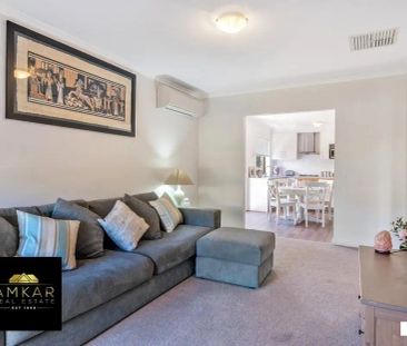 “Welcome to this spacious and secure courtyard homette near the CBD .” - Photo 4