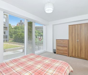Saxton, The Avenue - Photo 3