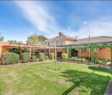 Salisbury East - Photo 4