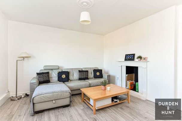 Willingale Road, Loughton - Photo 1