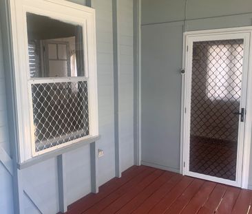 2/37 Macalister Street, Mackay - Photo 4