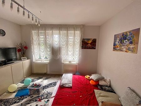 Großzügige 4-Zimmer-Wohnung in zentraler Lage von Marklohe! - Photo 4