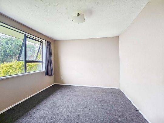 Pet friendly - Three bedroom home! - Photo 1
