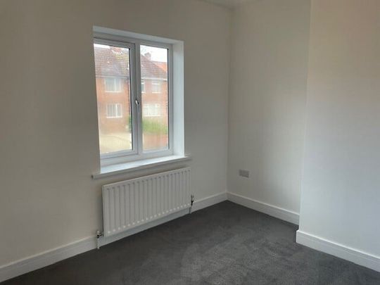 Church Street - Photo 1