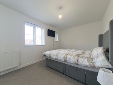 3 bed to rent in Longthorpe Drive, Hemlington, TS8 - Photo 4