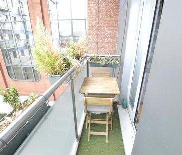 2 bedroom apartment to rent - Photo 4