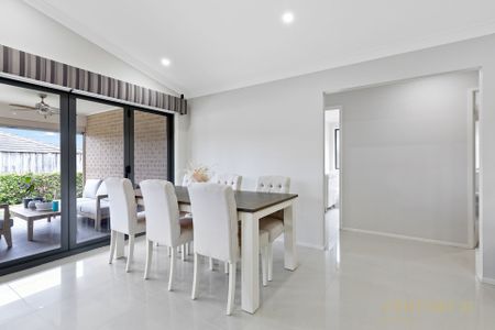 Modern and Convenient! - Photo 4