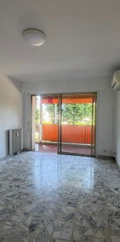 Location Appartement 1 pièce 31m² CAGNES SUR MER 06800 - Photo 1