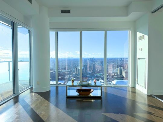 For Lease - 65 St. Mary Street Unit# LPH02, Toronto, Ontario - Photo 1