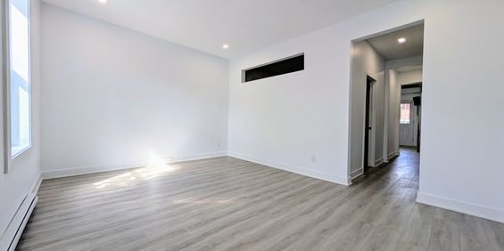 Because You Deserve Renovated 3 1/2 - Photo 3