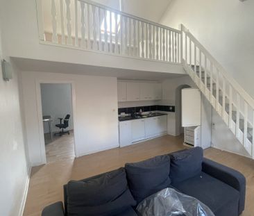 Location Appartement 3 pièces 55m² ROUBAIX 59100 - Photo 1