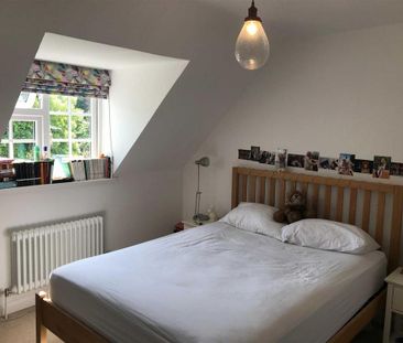 3 bedroom end of terrace house to rent - Photo 1