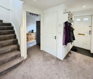 Detached house to rent on - Photo 5