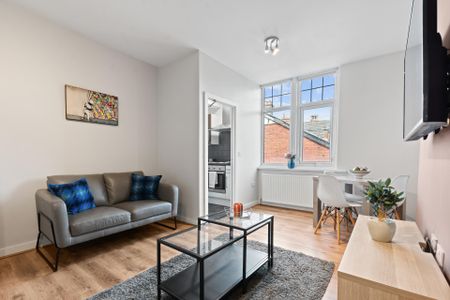 16 HEADINGLEY LANE Leeds - LS6 2AS - Photo 2