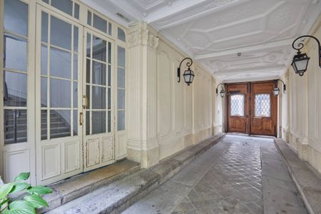 Location appartement, Paris 7ème (75007), 2 pièces, 50.72 m², ref 85317153 - Photo 4