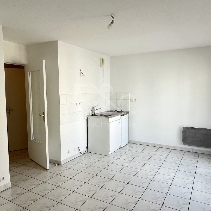 T1 BIS de 31.56m² - Cours Tolstoï 69100 Villeurbanne - Photo 1