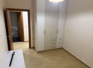 Διαμέρισμα για ενοικίαση - Καλύβια Θορικού, - Photo 1