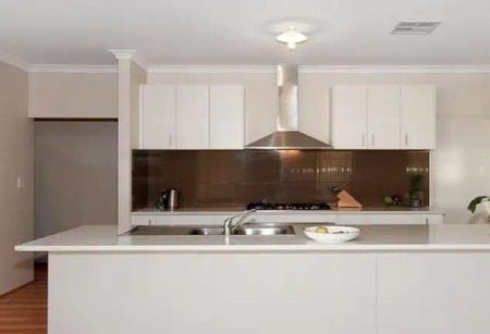 “HAMMOND PARK 4X2 HOME FOR LEASE” - Photo 4