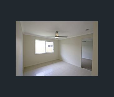 Welcome to beautiful Sunshine Crescent, Caloundra West - Photo 4