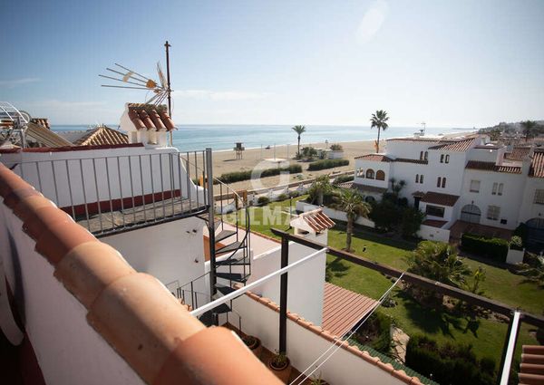 Chalet Adosado en alquiler en Casares – Málaga | Gilmar Consulting