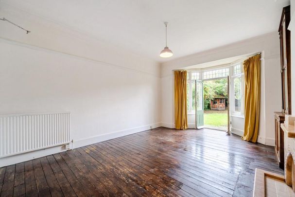 4 bedroom semi-detached house to rent - Photo 1