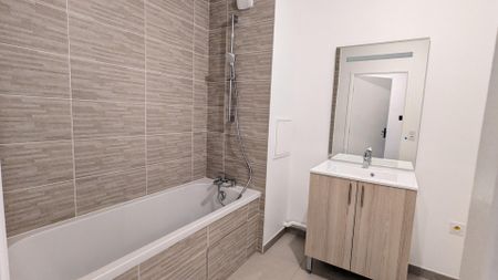 location Appartement T2 DE 46.48m² À CHATENAY MALABRY - Photo 4