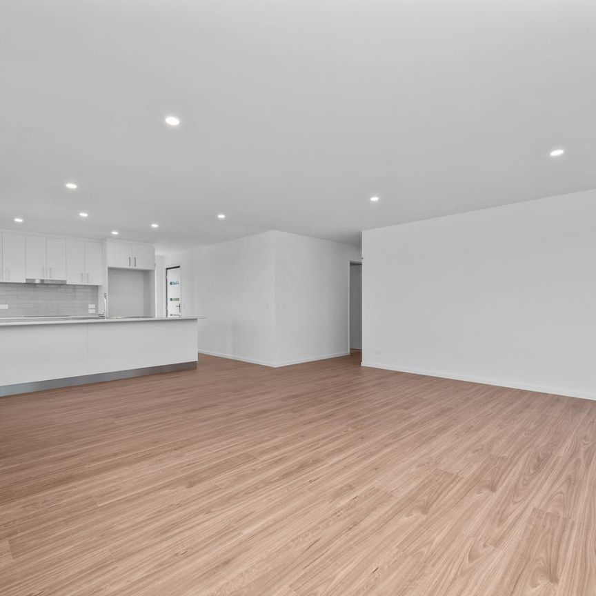 Modern Family Home - Photo 1