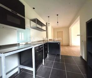 Location Appartement 2 pièces 29 m2 à Lons-le-Saunier - Photo 6