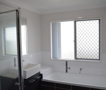 1/3 Macrossan Street, Cranley QLD 4350 - Apartment For Rent | Domain - Photo 4