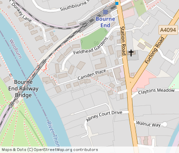 Camden Place Bourne End SL8 - Photo 1