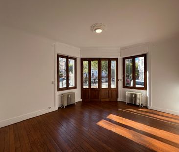 Location Appartement 3 pièces 80m² CHAMBERY 73000 - Photo 1