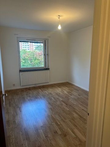 Kristinelundsvägen 6, Huvudsta - Foto 3
