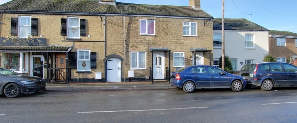 2 bedroom terraced house to rent - Photo 1