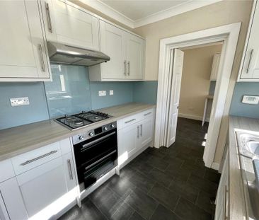 4 bedroom detached house to rent - Photo 6