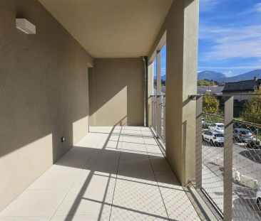 Location appartement 3 pièces - 63m² à Chambéry (73000) - Photo 1