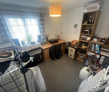 2 bedroom semi-detached house to rent - Photo 5