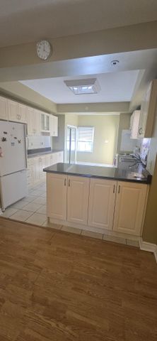 For Lease - 46 Bristol Avenue, Toronto, Ontario - Photo 4