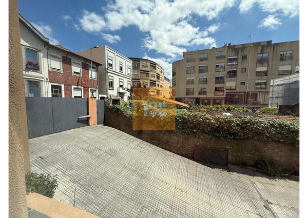 Moradia T3 em Porto